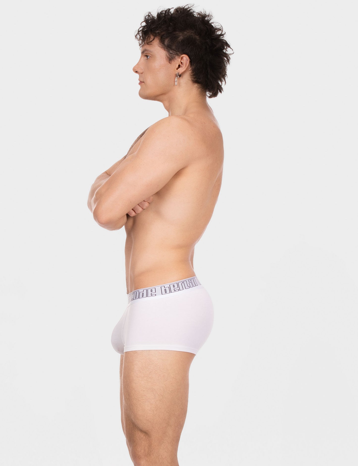 Barcode Berlin: Boxer Revaz White