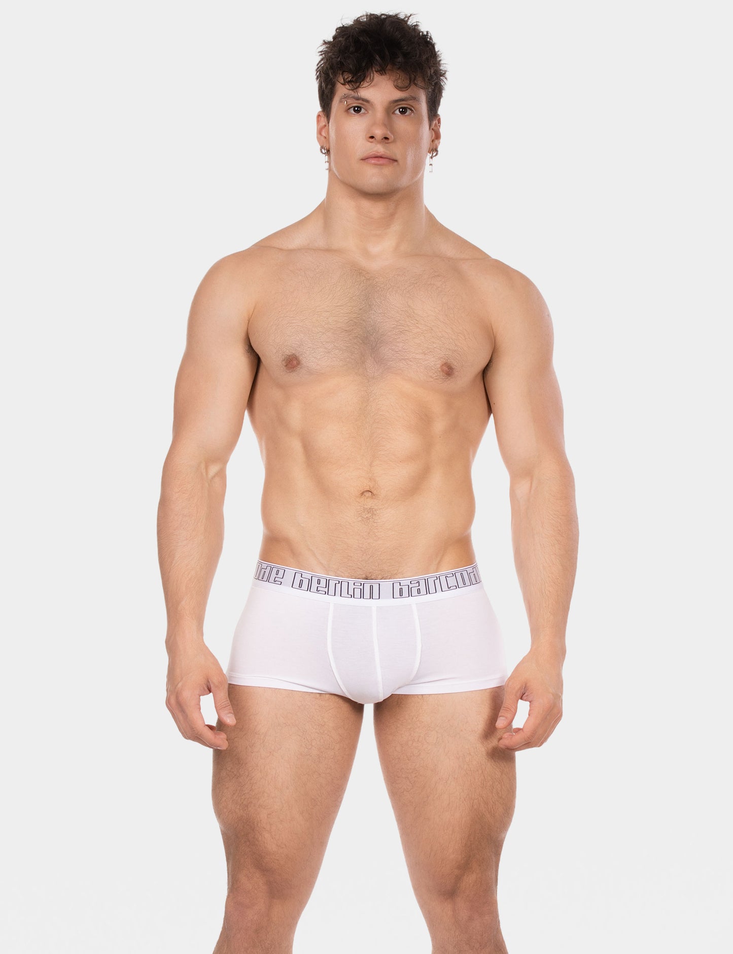 Barcode Berlin: Boxer Revaz White