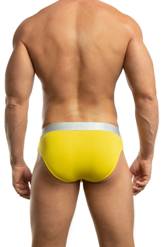 Jack Adams: Natural Fit Modal Brief Yellow
